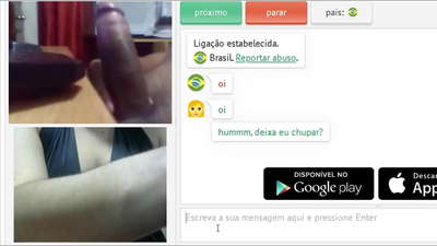 الزوج والزوجة يستمتعان بالاستمناء بشكل غريب